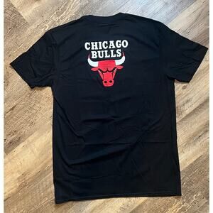 Mens NBA Chicago Bulls Graphic T-Shirt in Black, NBA Con Sz L 100% Cotton- NWT